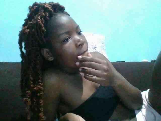 rakisha1 webcam