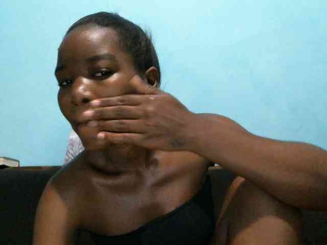 rakisha1 webcam
