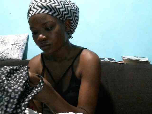 rakisha1 webcam