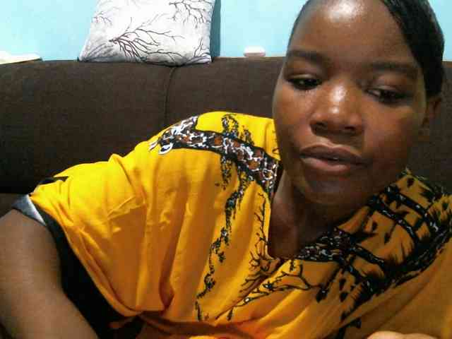 rakisha1 webcam