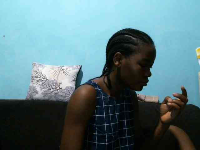 rakisha1 webcam
