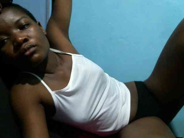 rakisha1 webcam