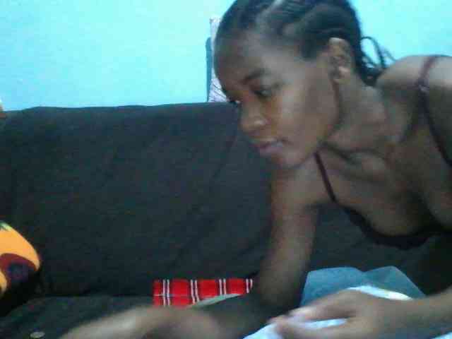 rakisha1 webcam