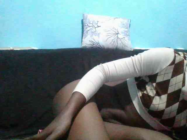 rakisha1 webcam
