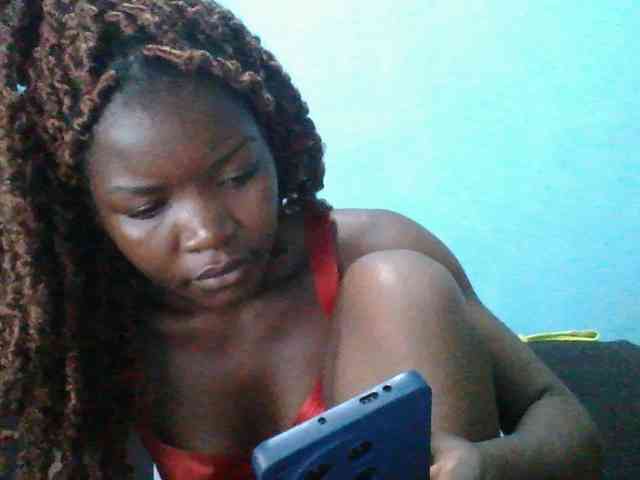 rakisha1 webcam