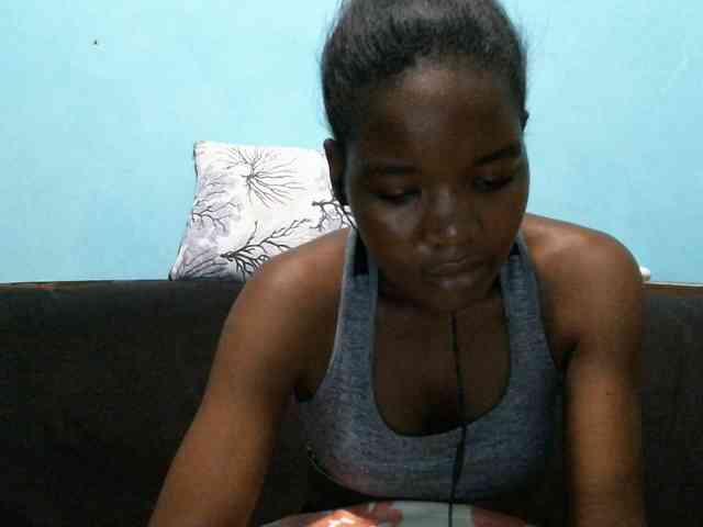 rakisha1 webcam