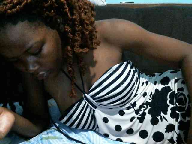 rakisha1 webcam