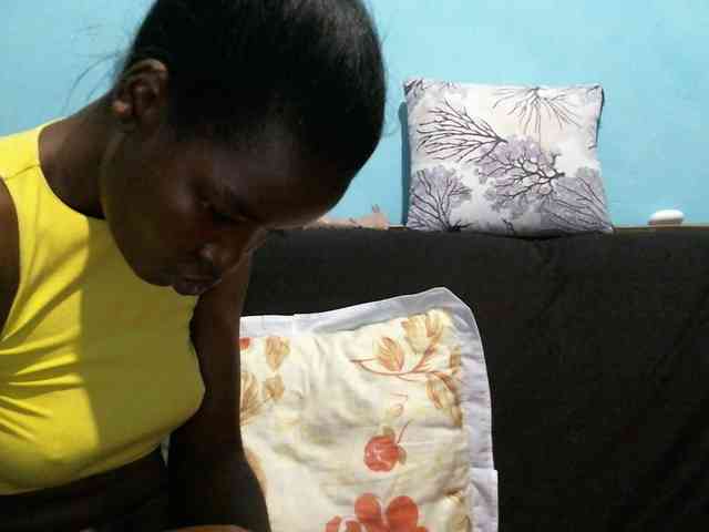 rakisha1 webcam