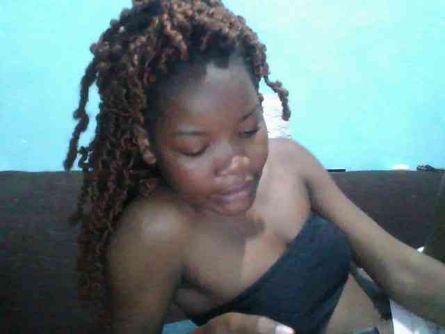 rakisha1 webcam