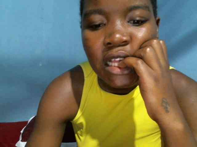 rakisha1 webcam