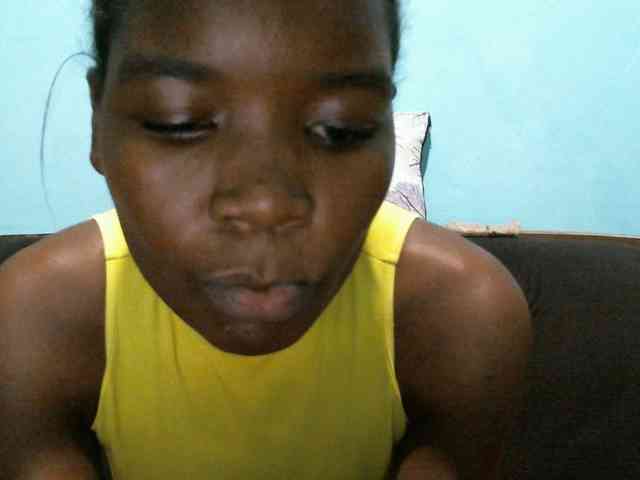rakisha1 webcam