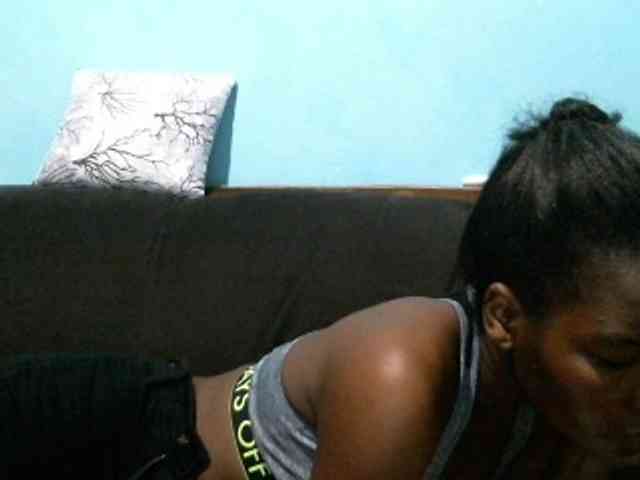 rakisha1 webcam
