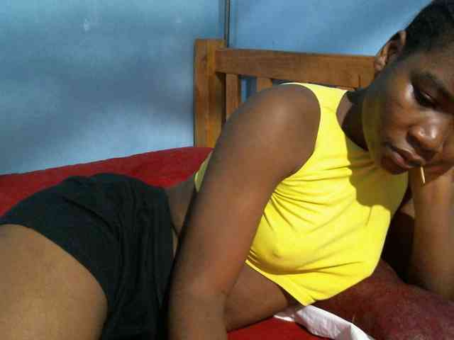 rakisha1 webcam