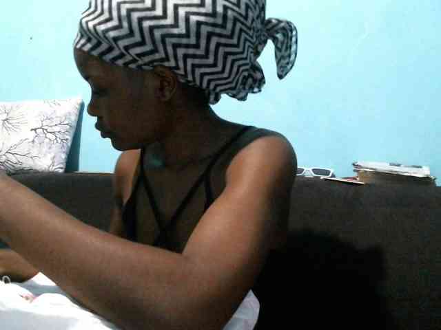 rakisha1 webcam