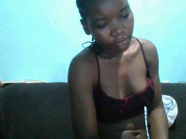 rakisha1 webcam