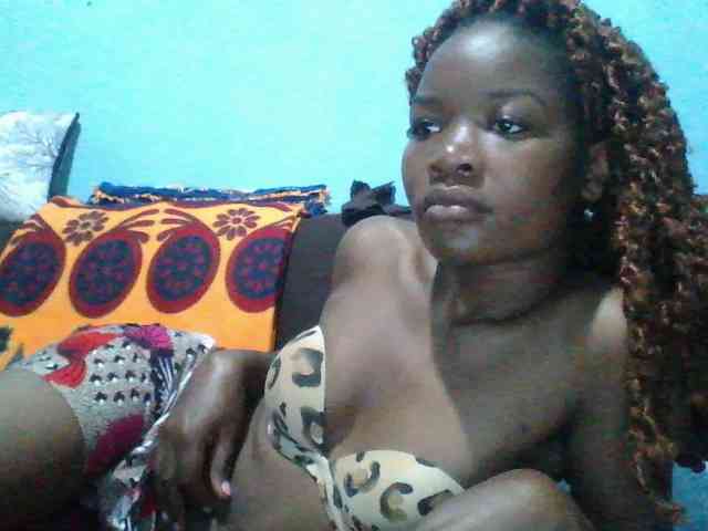 rakisha1 webcam