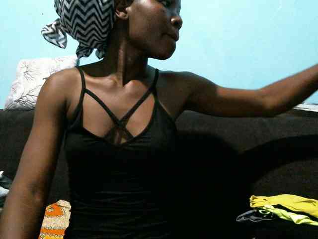 rakisha1 webcam