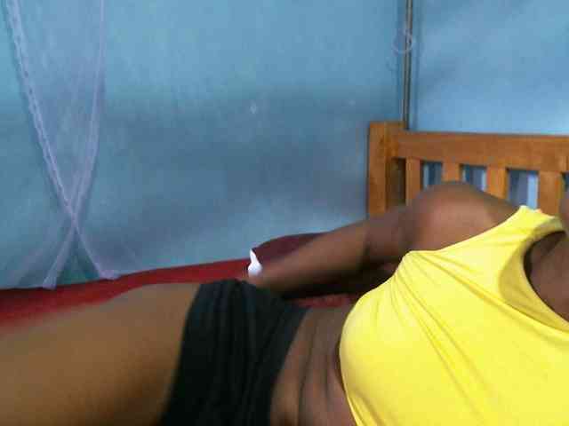 rakisha1 webcam