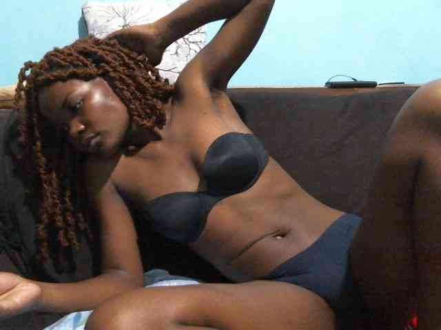 rakisha1 webcam