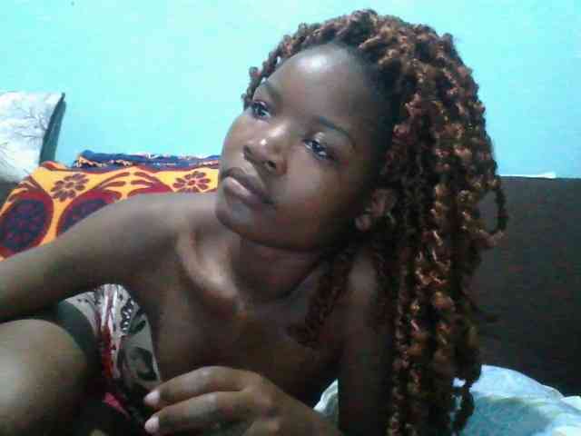 rakisha1 webcam