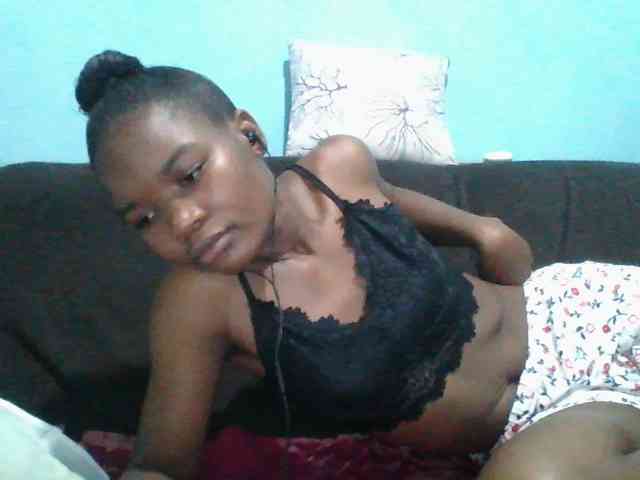 rakisha1 webcam