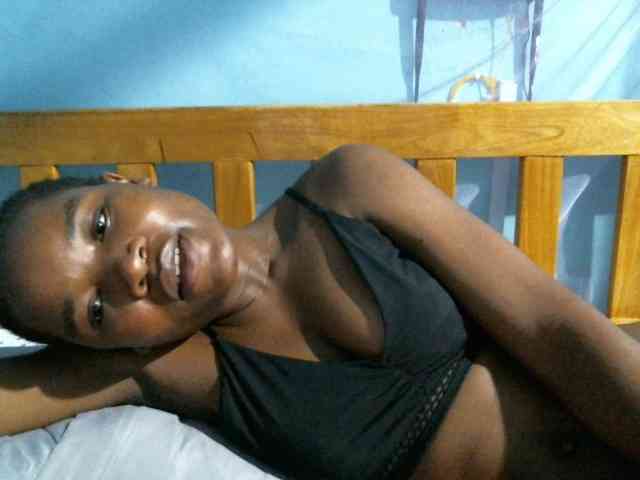 rakisha1's webcam live show