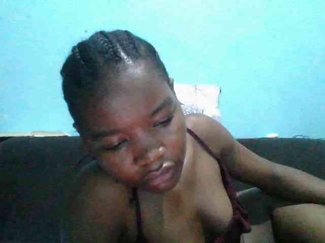 rakisha1 webcam