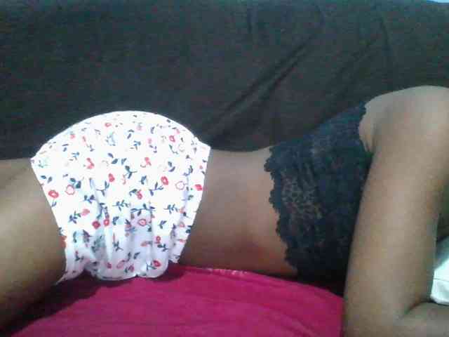 rakisha1 webcam