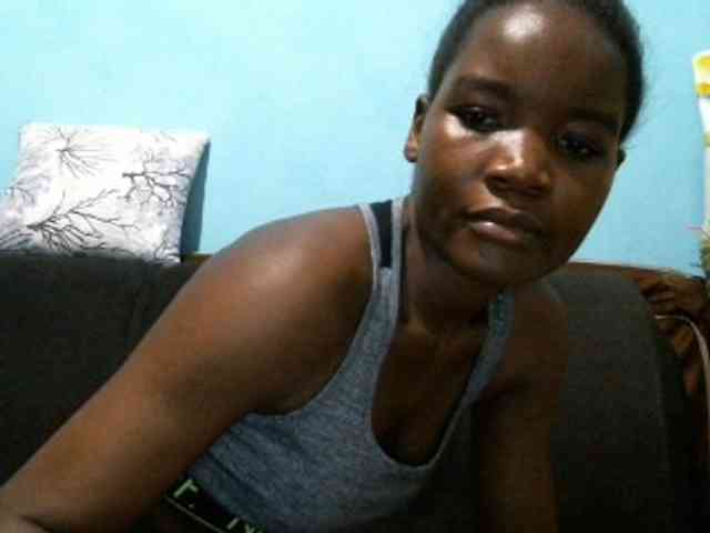 rakisha1 webcam