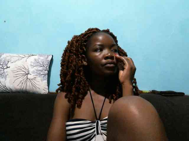rakisha1 webcam
