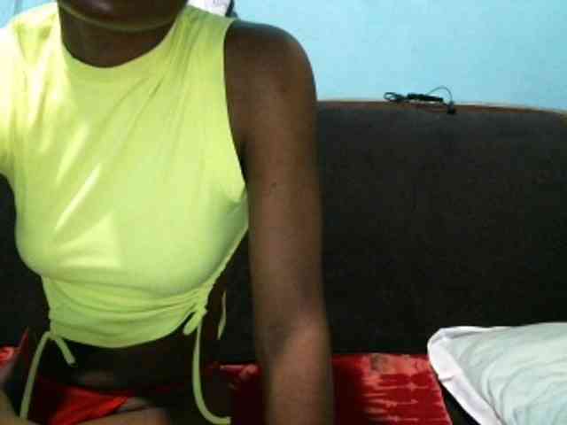 rakisha1 webcam