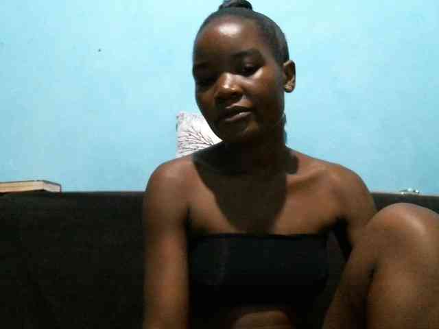 rakisha1 webcam