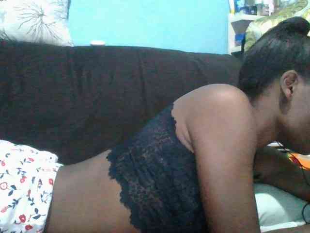 rakisha1 webcam