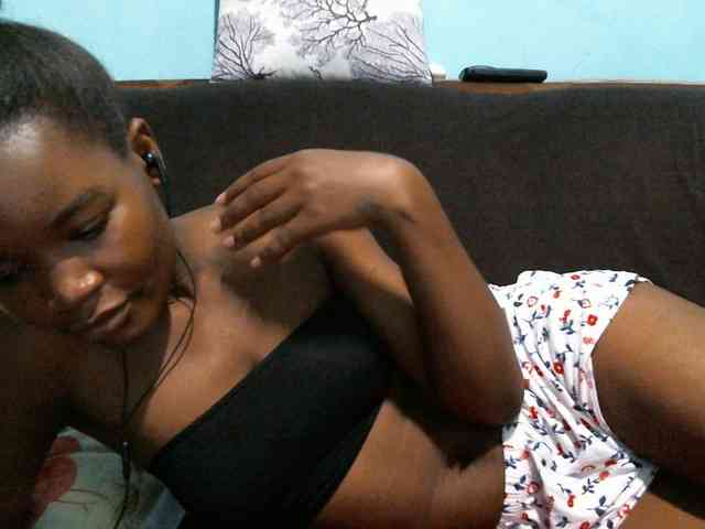 rakisha1 webcam