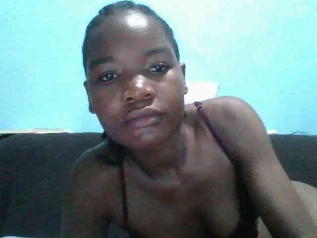 rakisha1 webcam