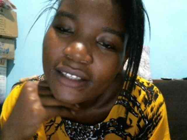 rakisha1 webcam