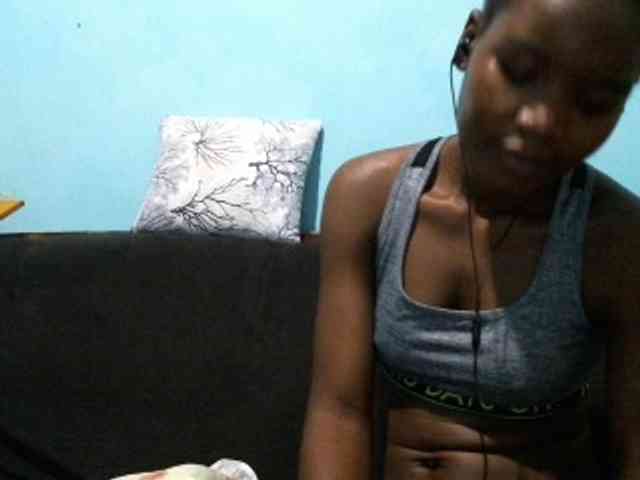 rakisha1 webcam