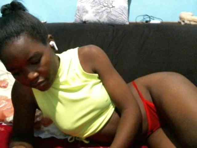 rakisha1 webcam