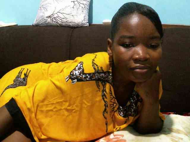 rakisha1 webcam