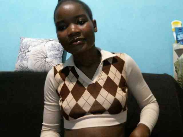 rakisha1 webcam