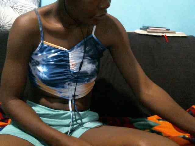 rakisha1 webcam