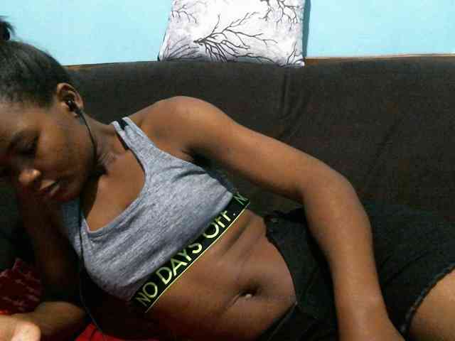 rakisha1 webcam