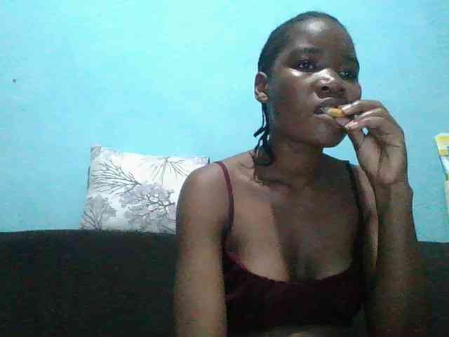 rakisha1 webcam
