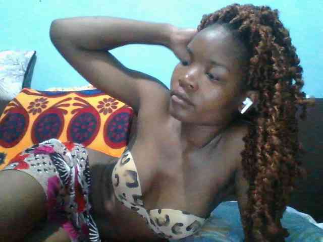 rakisha1 webcam