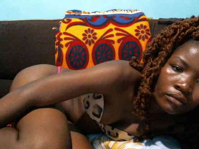 rakisha1 webcam