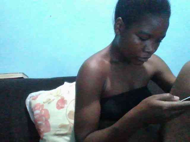 rakisha1 webcam