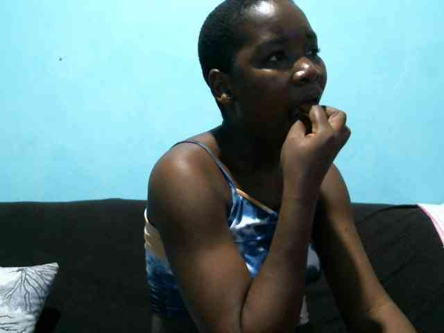 rakisha1 Live Webcam on BongaCams