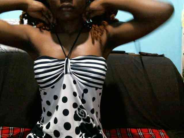 rakisha1 webcam