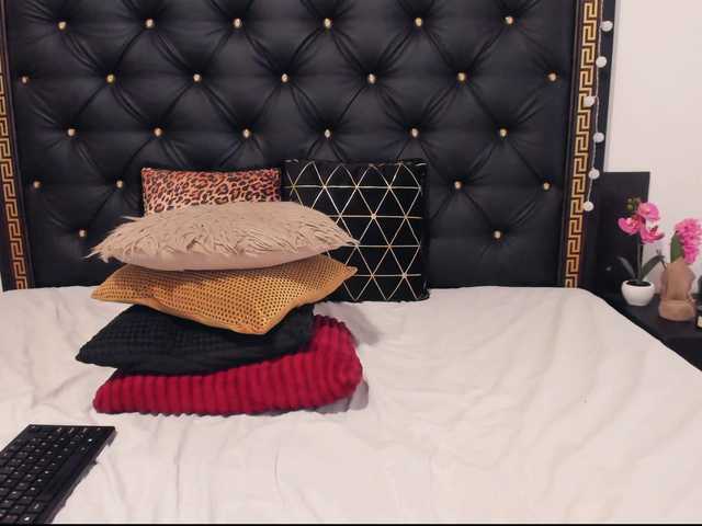 PreciousAilly's BongaCams show and profile