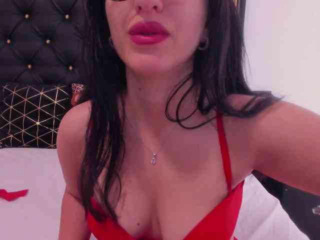PreciousAilly webcam